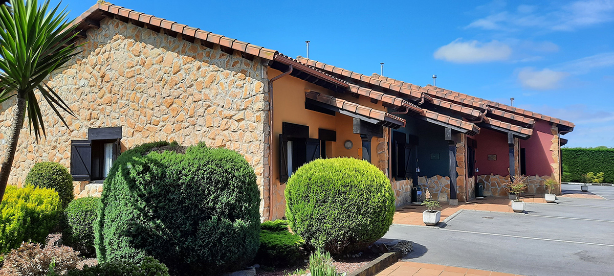 Exterior apartamentos con zona parking